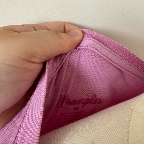 Wrangler Purple Pink Embellished Cross Graphic Print Long Sleeve Shirt medium - Picture 3 of 4